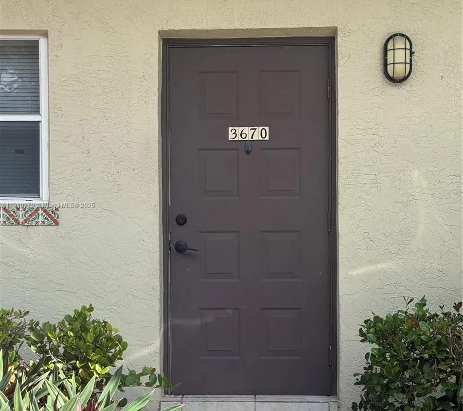 3670 NW 91st Ln # 3670, Sunrise FL 33351