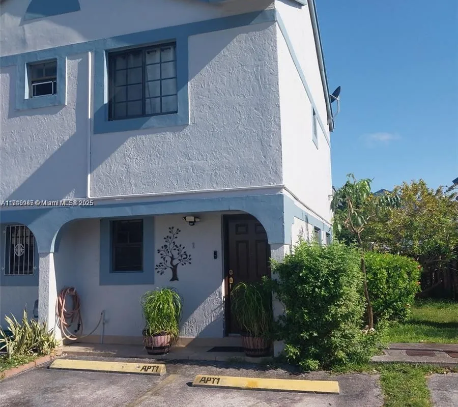 12045 SW 18th St # 42, Miami FL 33175