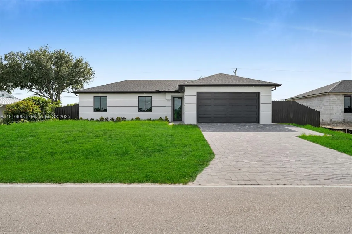 2310 NE 24th Ave, Cape Coral FL 33909