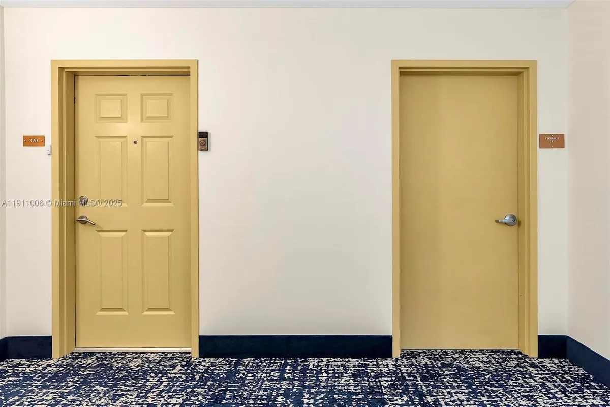 8390 SW 72nd Ave # 320, Miami FL 33143