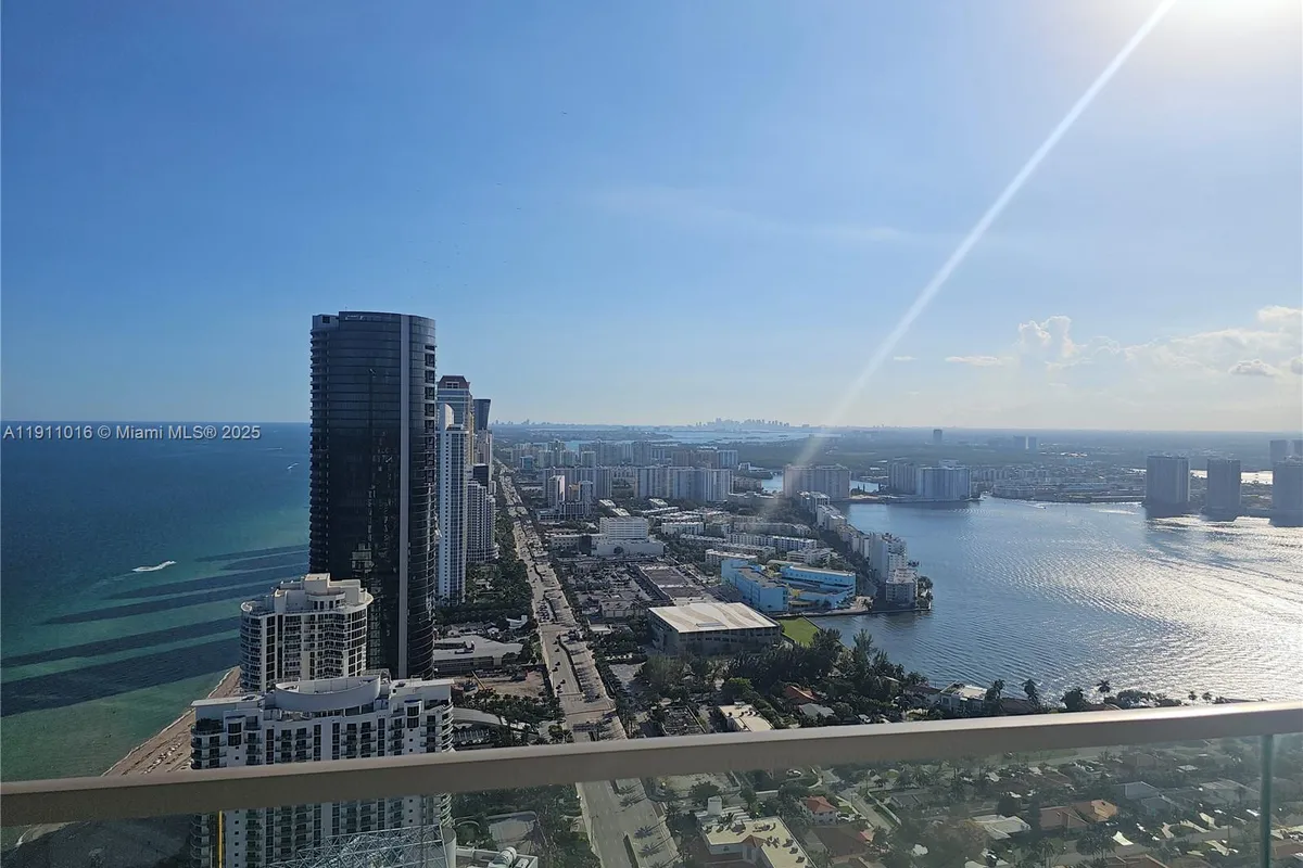 18975 Collins Ave # 4605, Sunny Isles Beach FL 33160