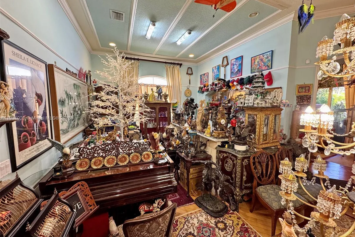 3457 NE 2nd St, Homestead FL 33033