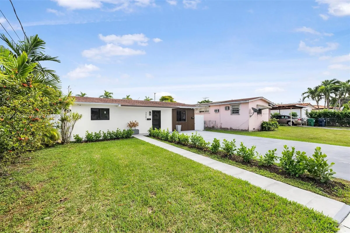 3481 SW 87th Ct, Miami FL 33165
