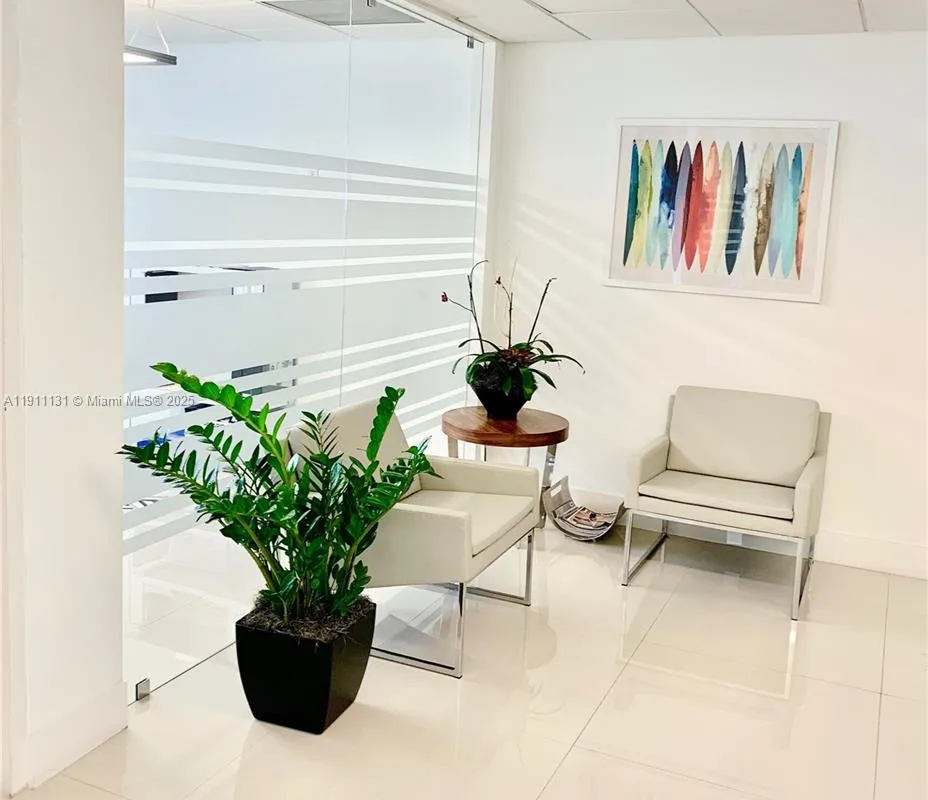 2100 Ponce De Leon Blvd # 930, Coral Gables FL 33134