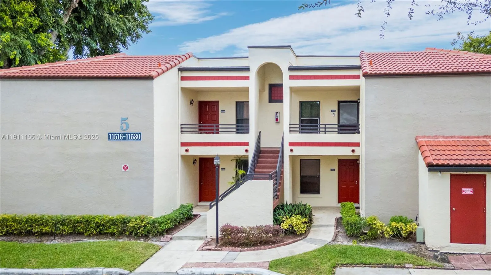 11530 NW 10th St # 11530, Pembroke Pines FL 33026