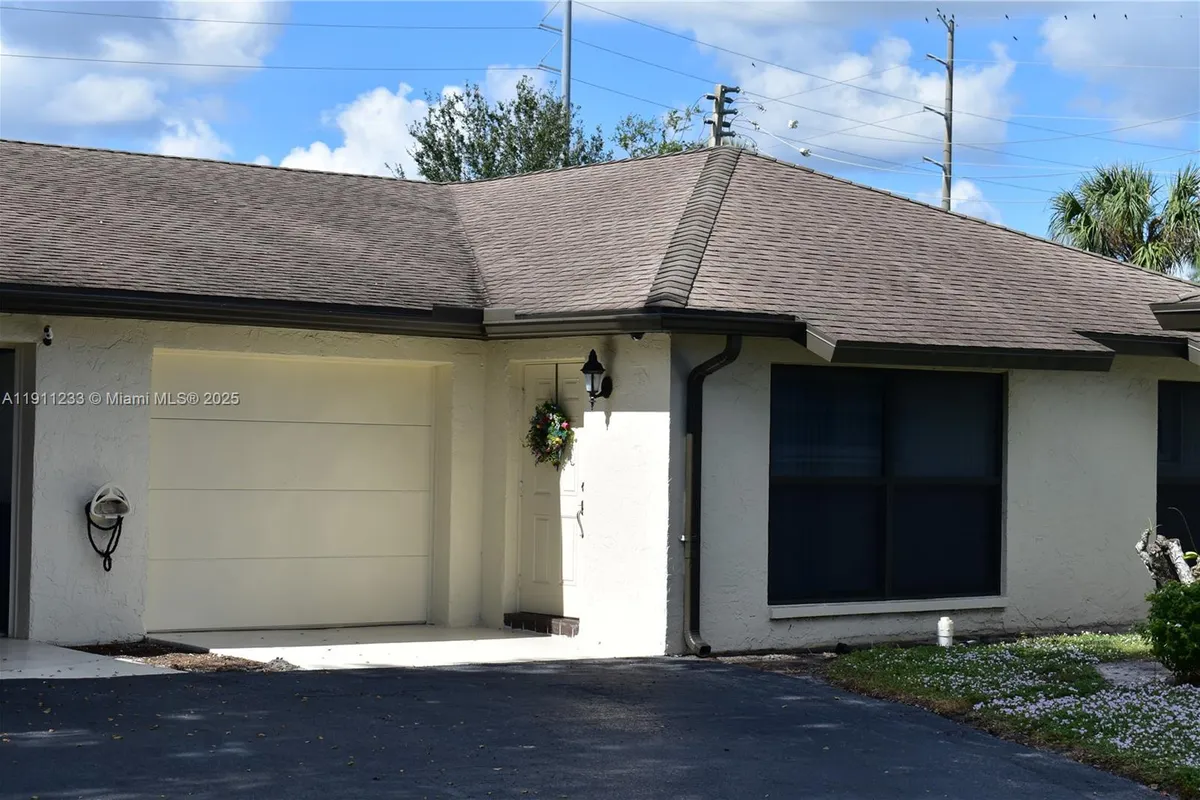 4867 Hawkwood Rd # B, Boynton Beach FL 33436