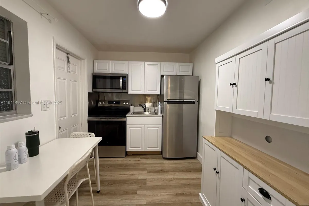 4310 NW 12th Ct # 302, Lauderhill FL 33313