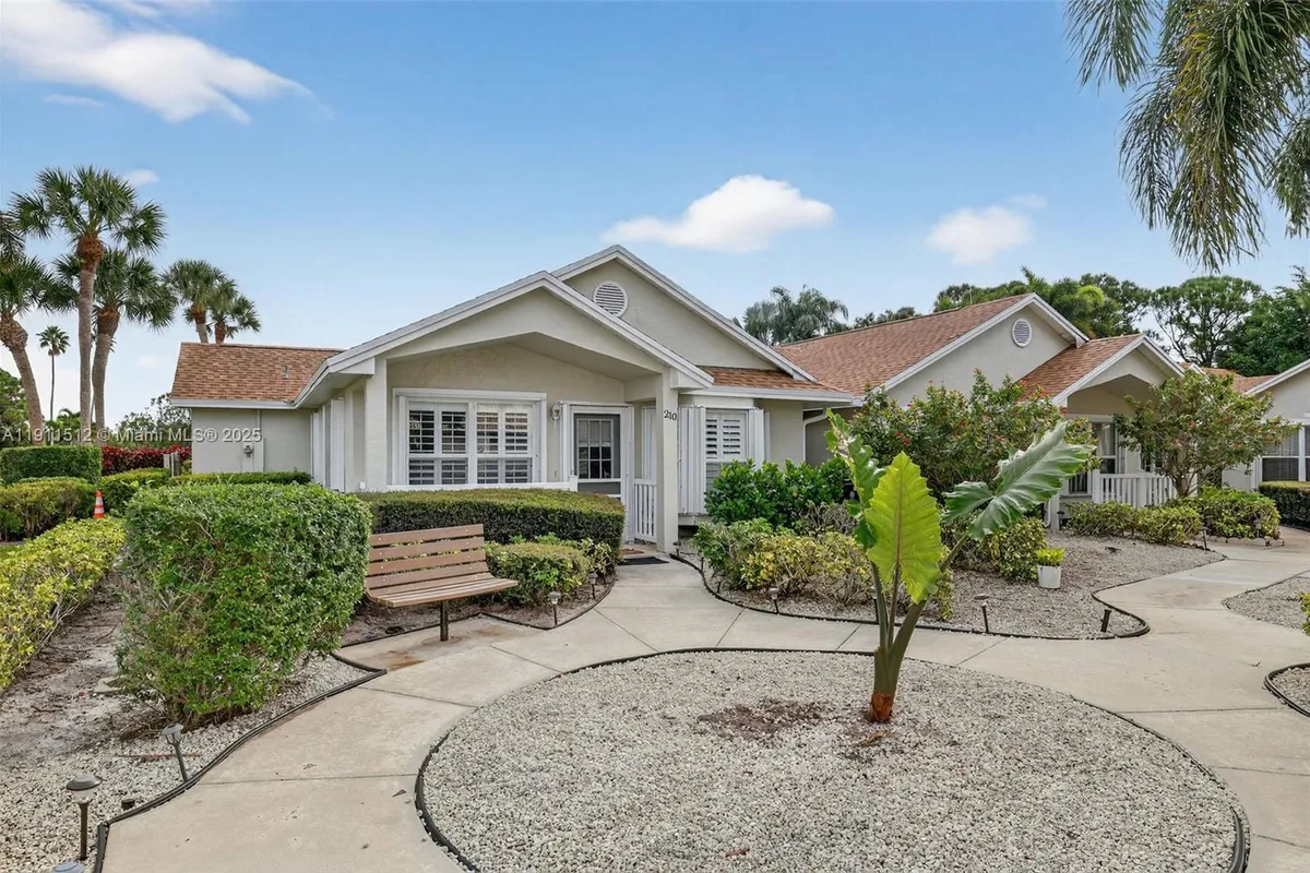 210 NW Zanzibar Pl, Port St. Lucie FL 34986