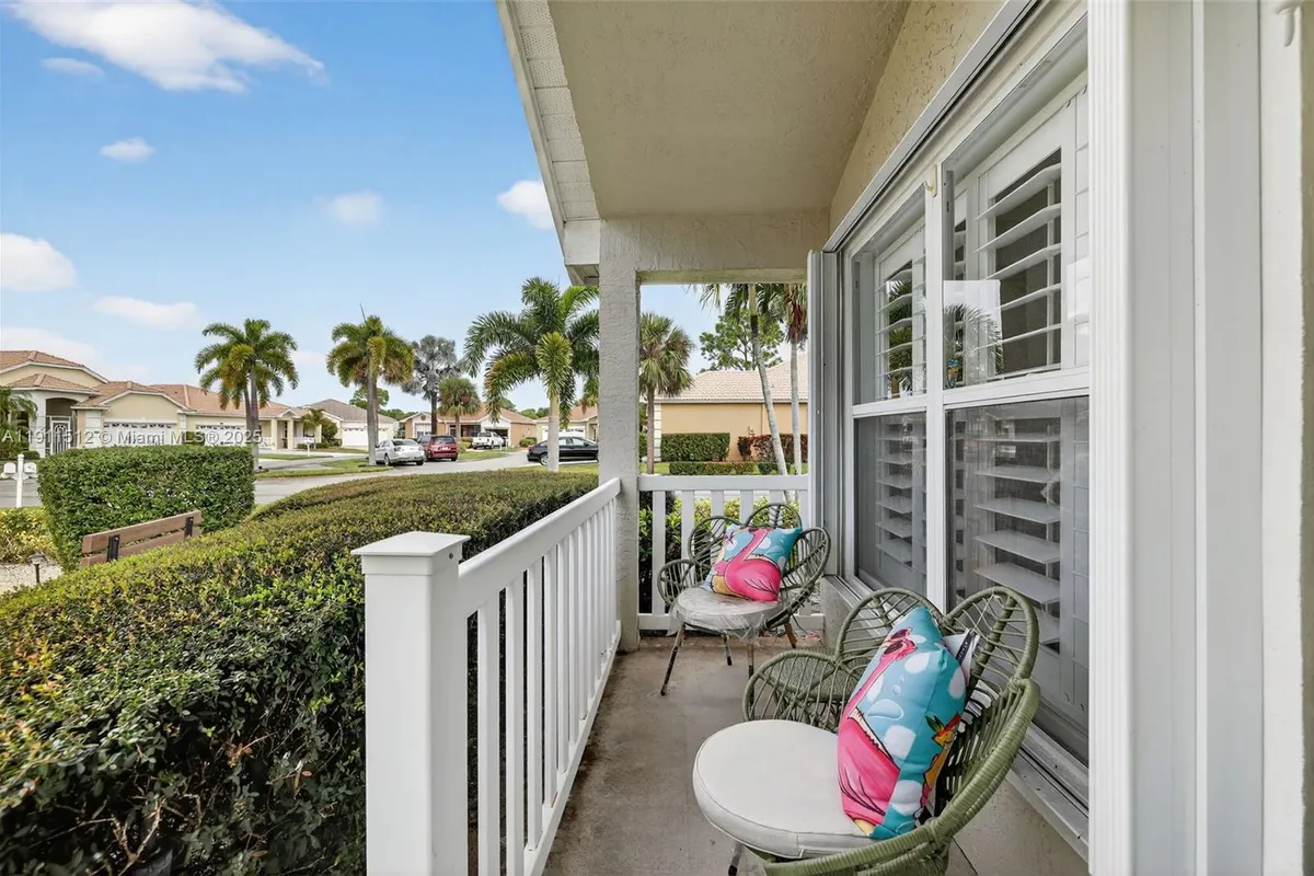 210 NW Zanzibar Pl, Port St. Lucie FL 34986