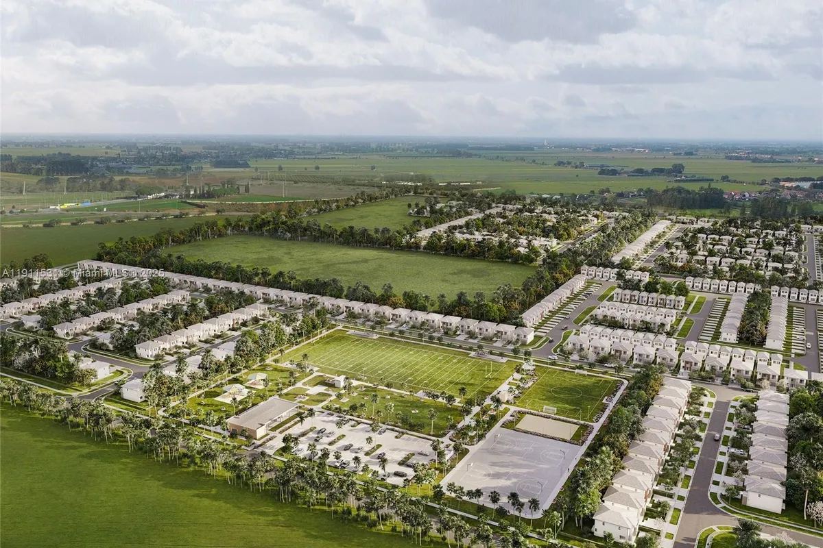 1371 NW 6 Terr, Florida City FL 33034