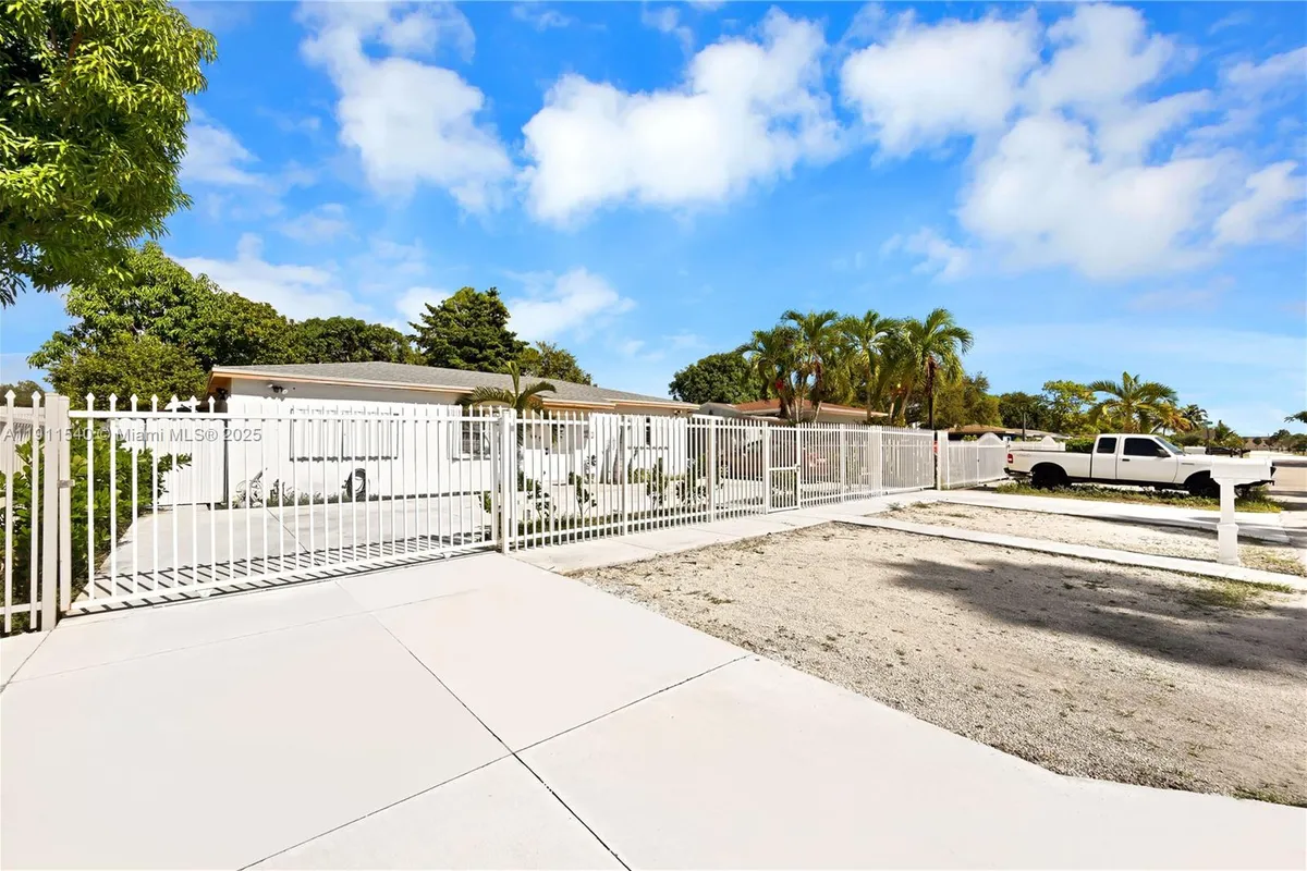 1145 Kasim St, Opa-Locka FL 33054