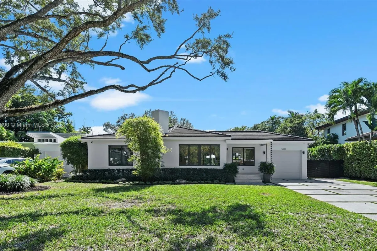 5840 SW 77th Ter, South Miami FL 33143