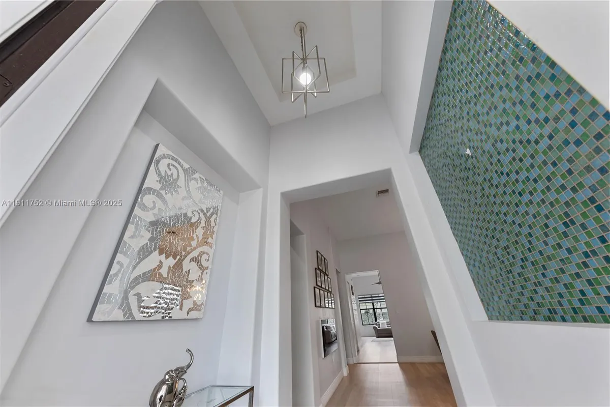 8328 NW 26th Ct, Cooper City FL 33024