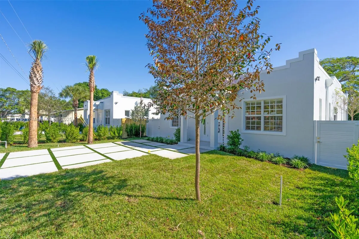 4008 Greenwood Ave, West Palm Beach FL 33407