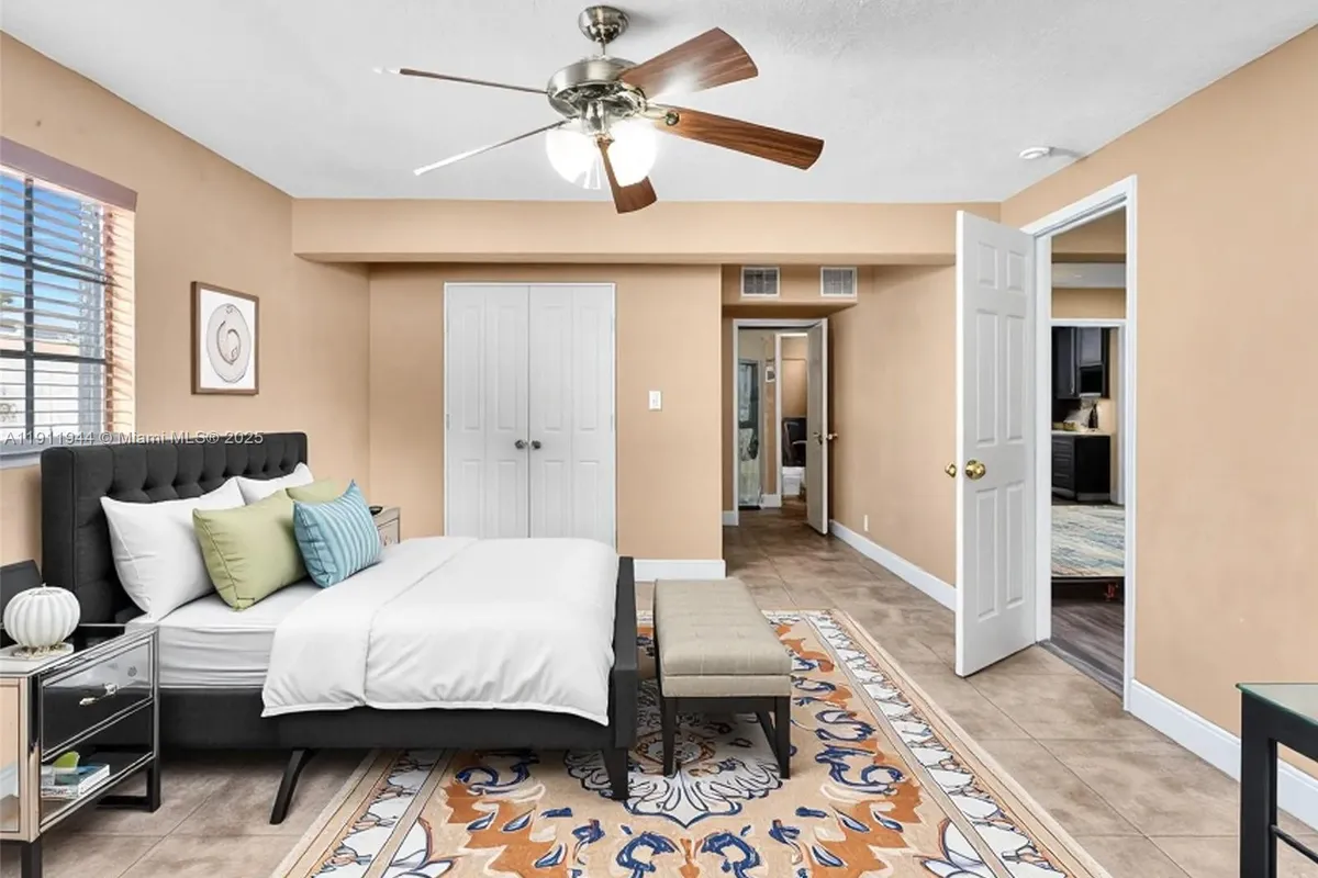 1890 Rutland St, Opa-Locka FL 33054