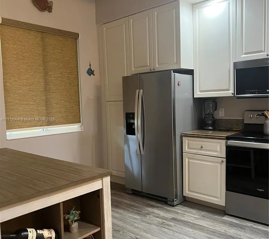 37 E Harbour Isle Dr E # 206, Fort Pierce FL 34949