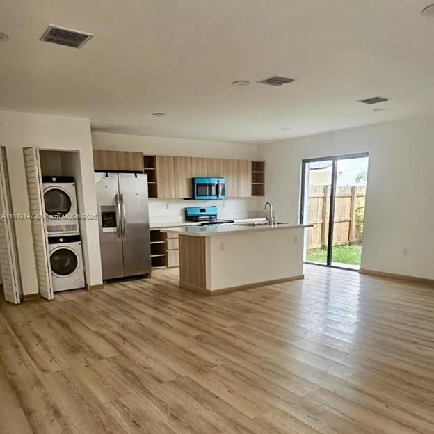 936 NW 10th St # 3, Florida City FL 33034