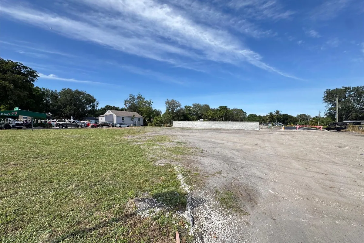 Griffin Rd, Dania Beach FL 33312