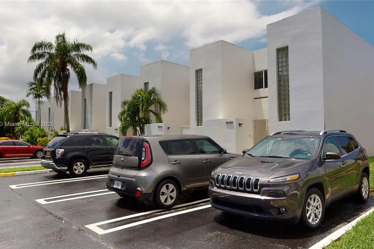 5130 Elmhurst Rd # H, West Palm Beach FL 33417