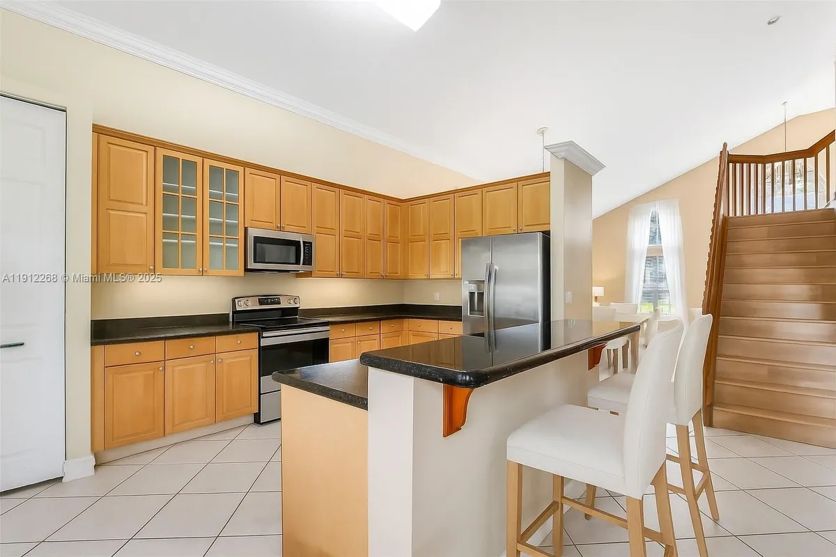 16285 SW 19th St, Miramar FL 33027