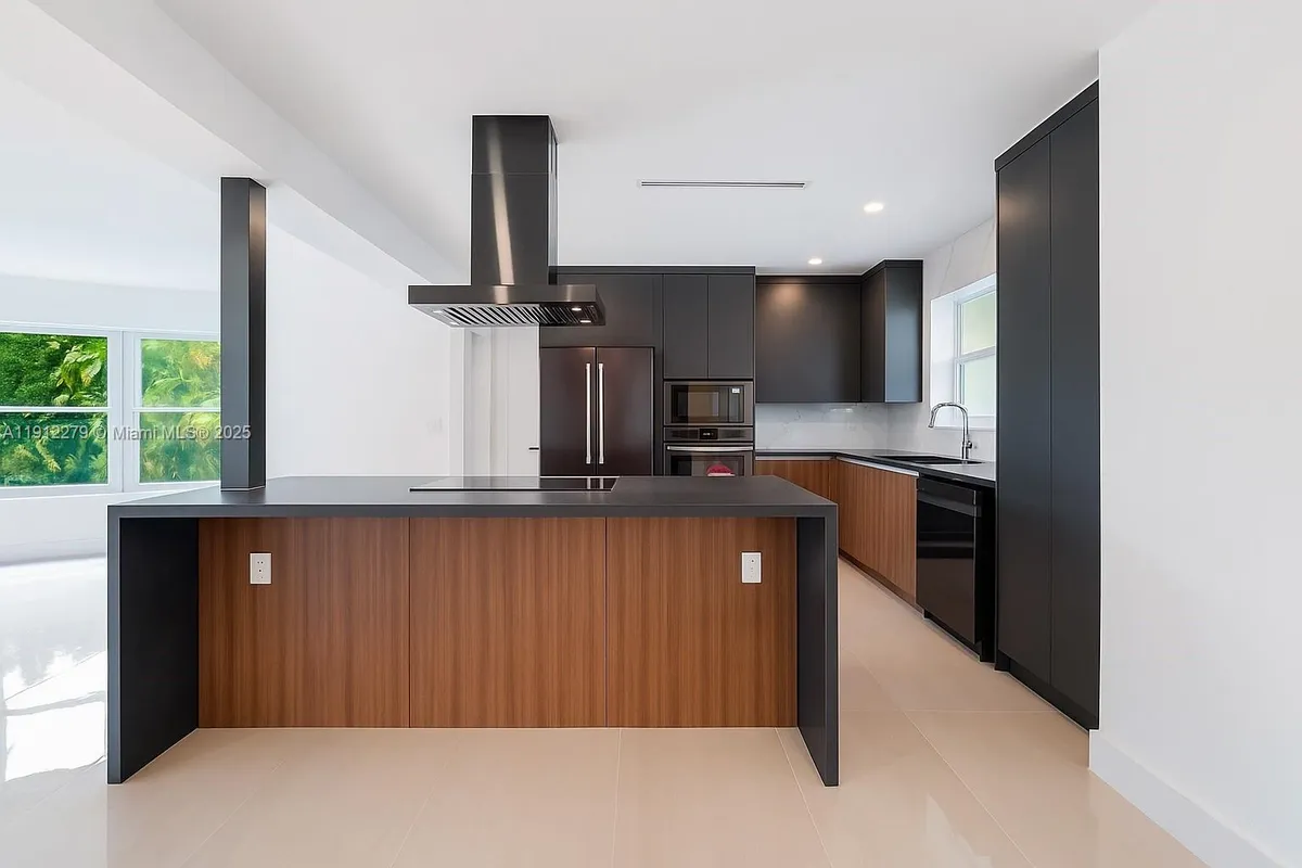 953 NE 91st Ter, Miami Shores FL 33138