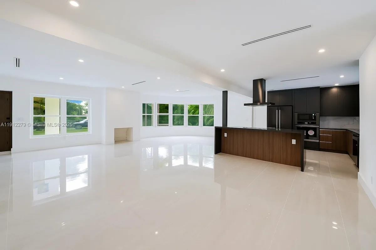 953 NE 91st Ter, Miami Shores FL 33138