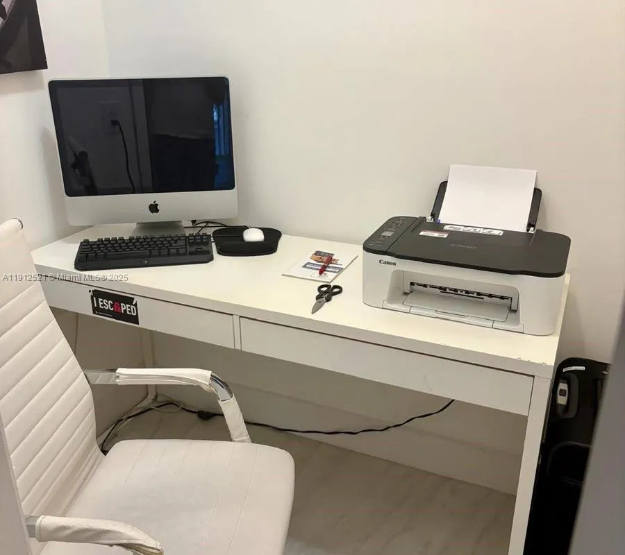 8632 NW 34th Pl # C203, Sunrise FL 33351