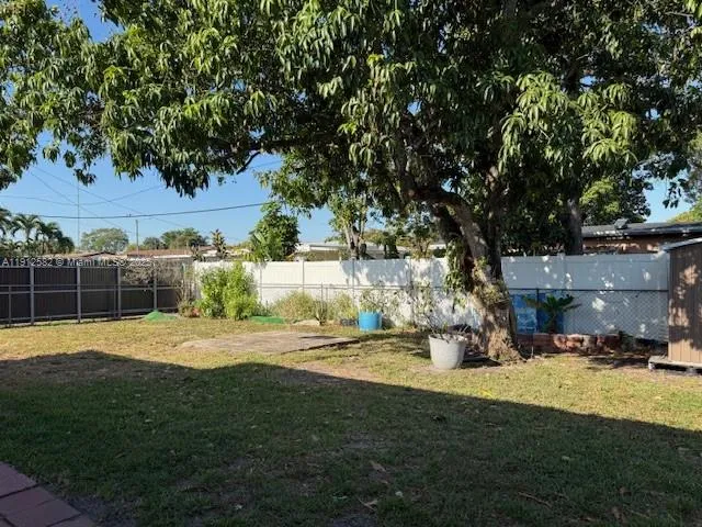 3020 SW 64th Ave, Miramar FL 33023