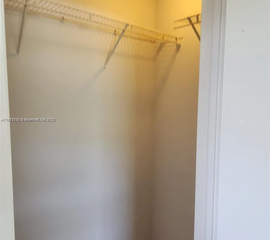 6061 Shakerwood Cir # 208, Tamarac FL 33319