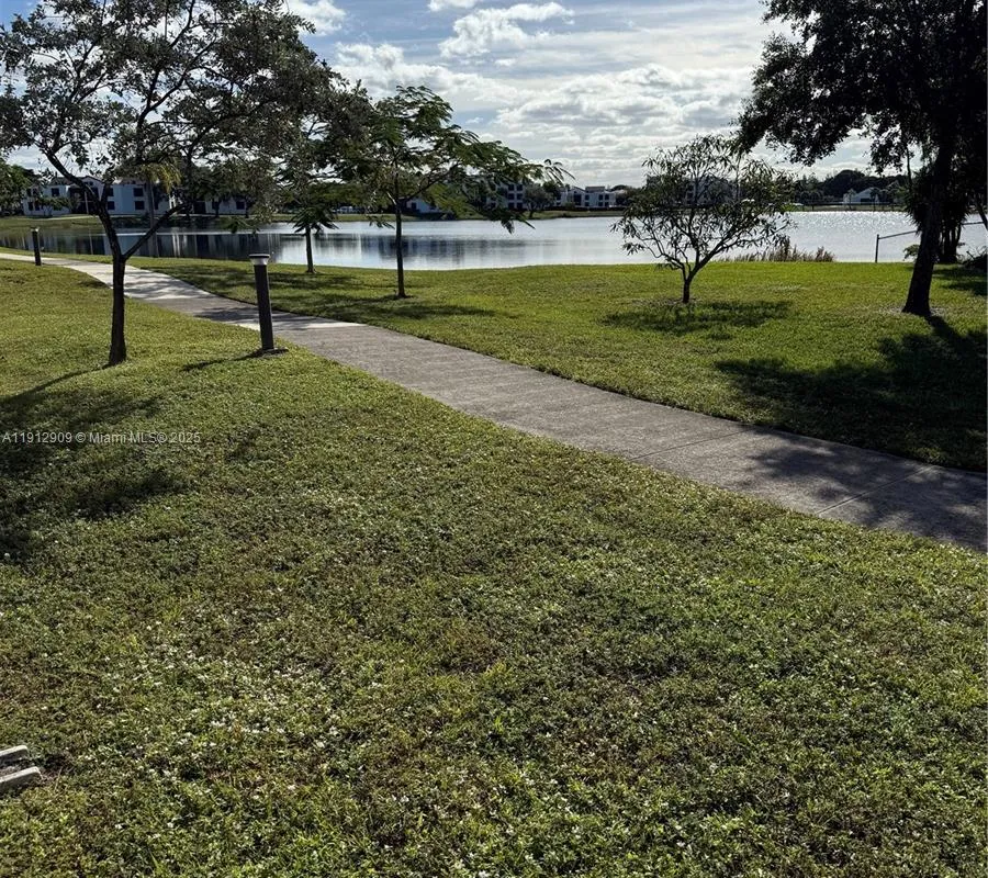 2828 Casita Way # 2050, Delray Beach FL 33445