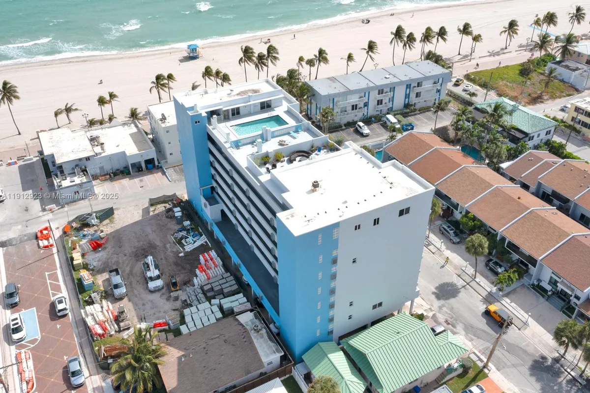 320 S Surf Rd # 801, Hollywood FL 33019