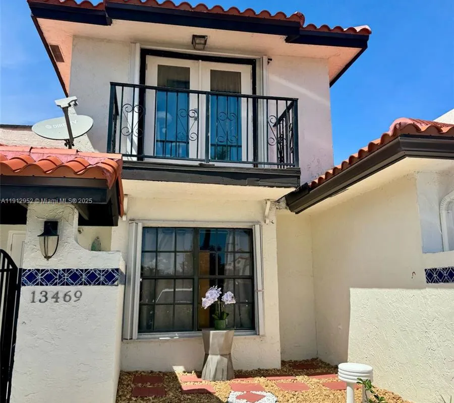 13469 Fountain View Blvd, Wellington FL 33414