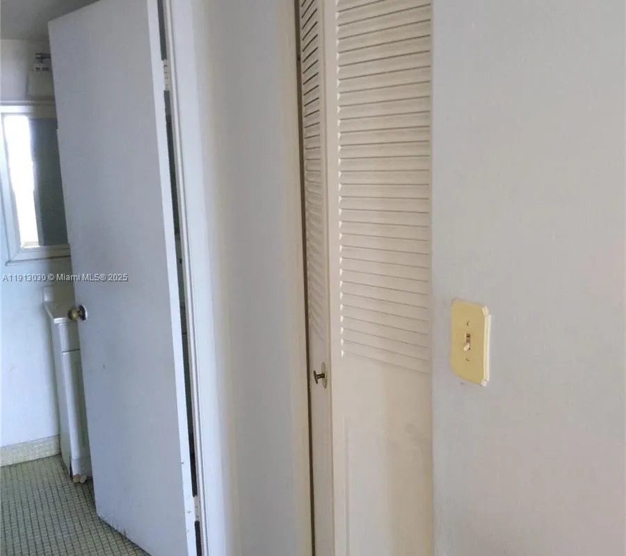 2025 NE 164th St # 806, North Miami Beach FL 33162