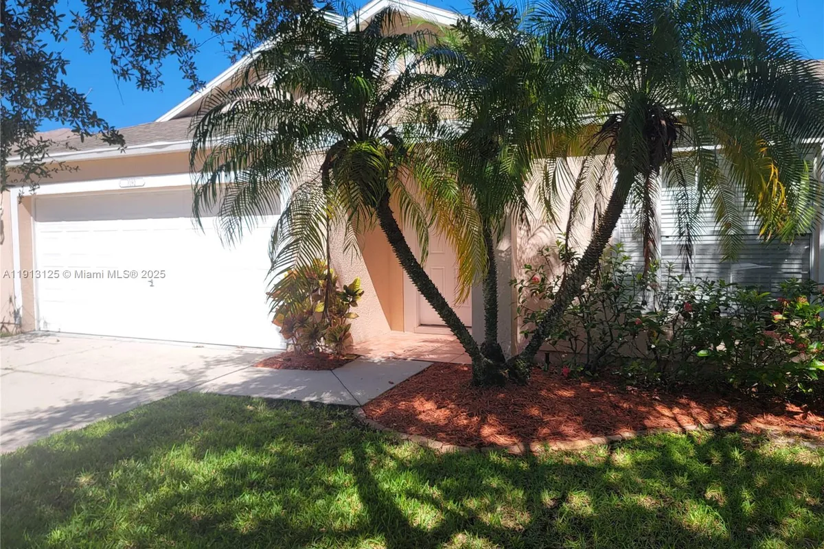 1092 W 13th Sq, Vero Beach FL 32960