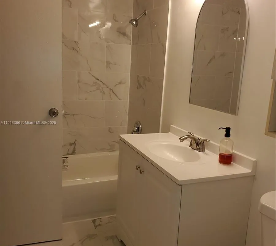 2601 NW 48th Ter # 146, Lauderdale Lakes FL 33313