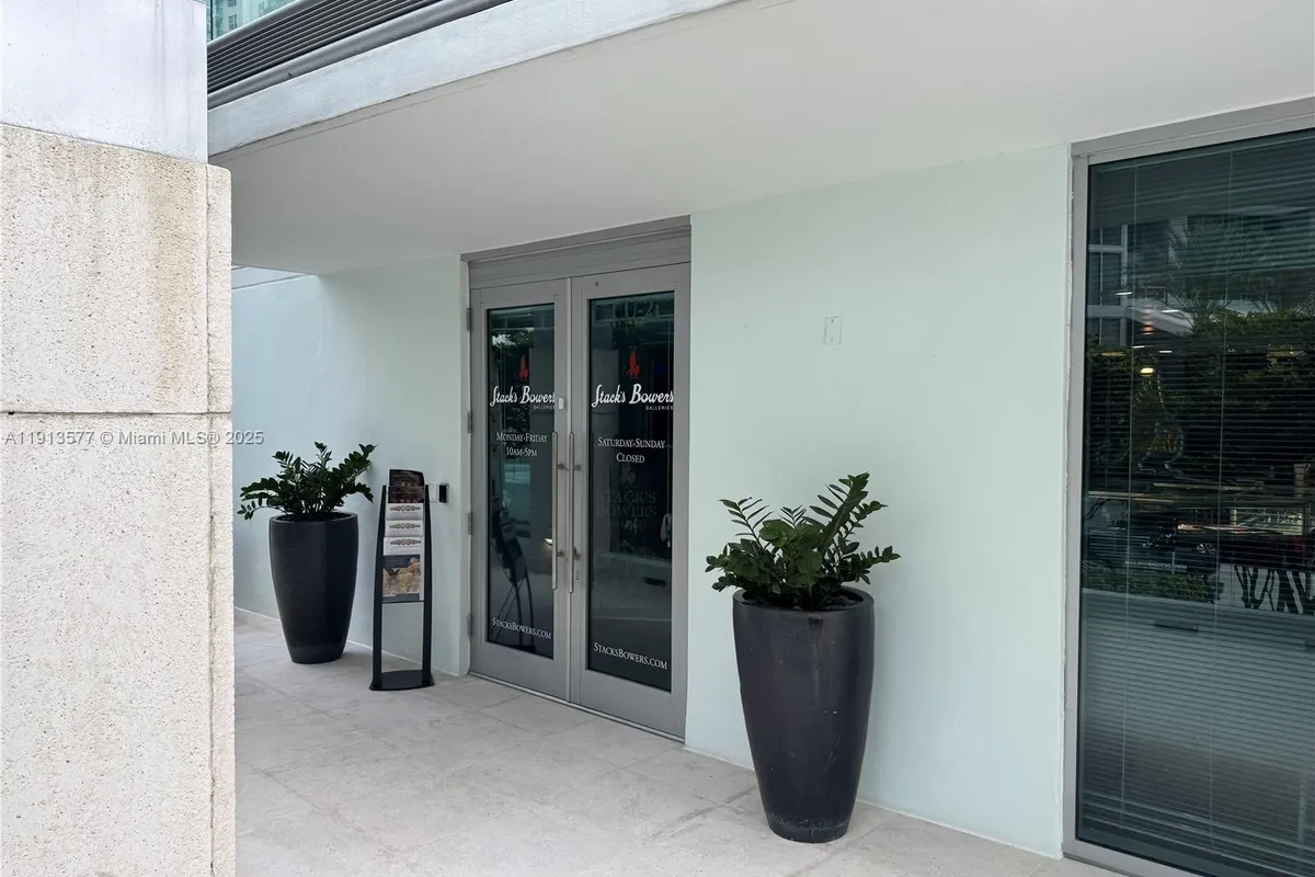 1331 Brickell Bay Dr # 2, Miami FL 33131