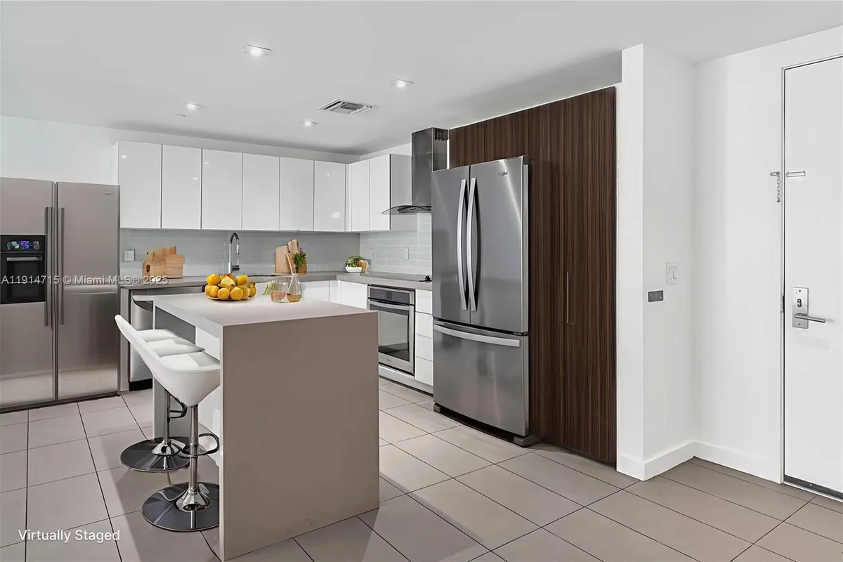 1600 NE 1st Ave # 3019, Miami FL 33132