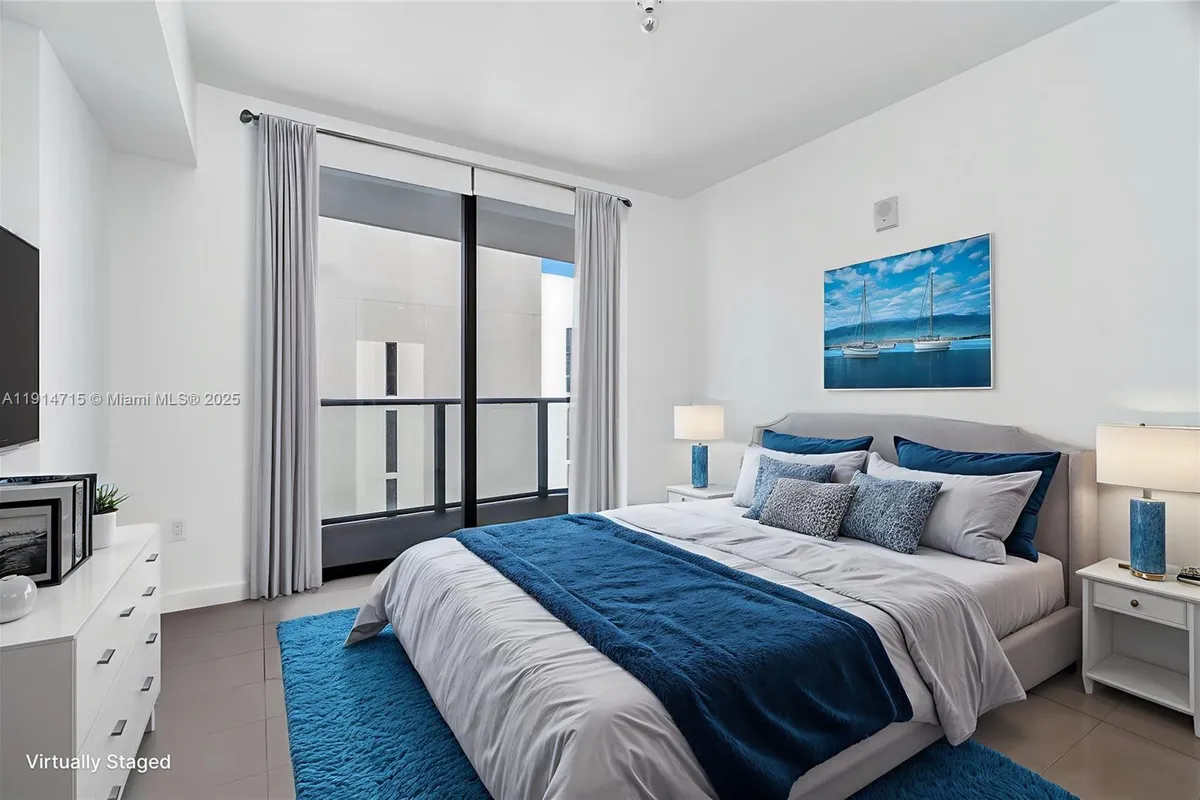 1600 NE 1st Ave # 3019, Miami FL 33132