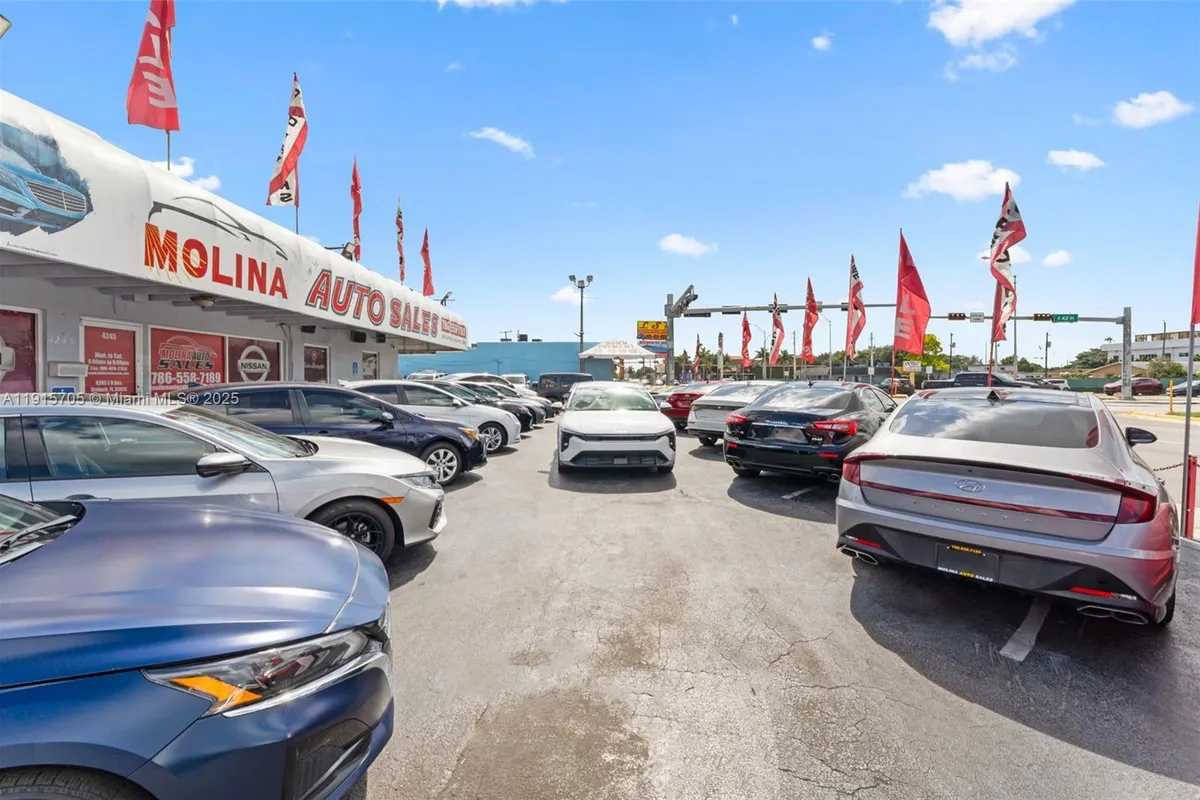 10301 NW 27th Ave, Miami FL 33147