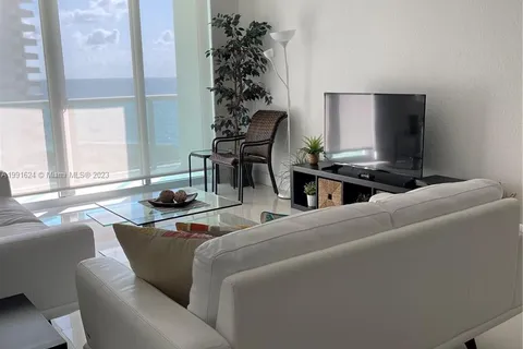 3801 S OCEAN DR # 7X, Hollywood FL 33019